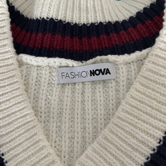 Fashion NOVA Varsity Blues Sweater Medium - Picture 5 of 7